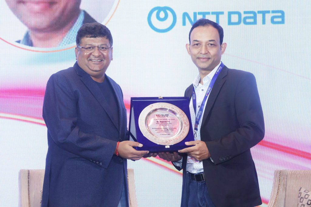 marvel-showcase-ceo-award-1024x683